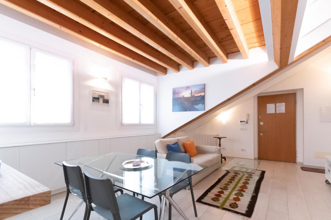 Mansarda Cola Apartment Milan Bagian luar foto