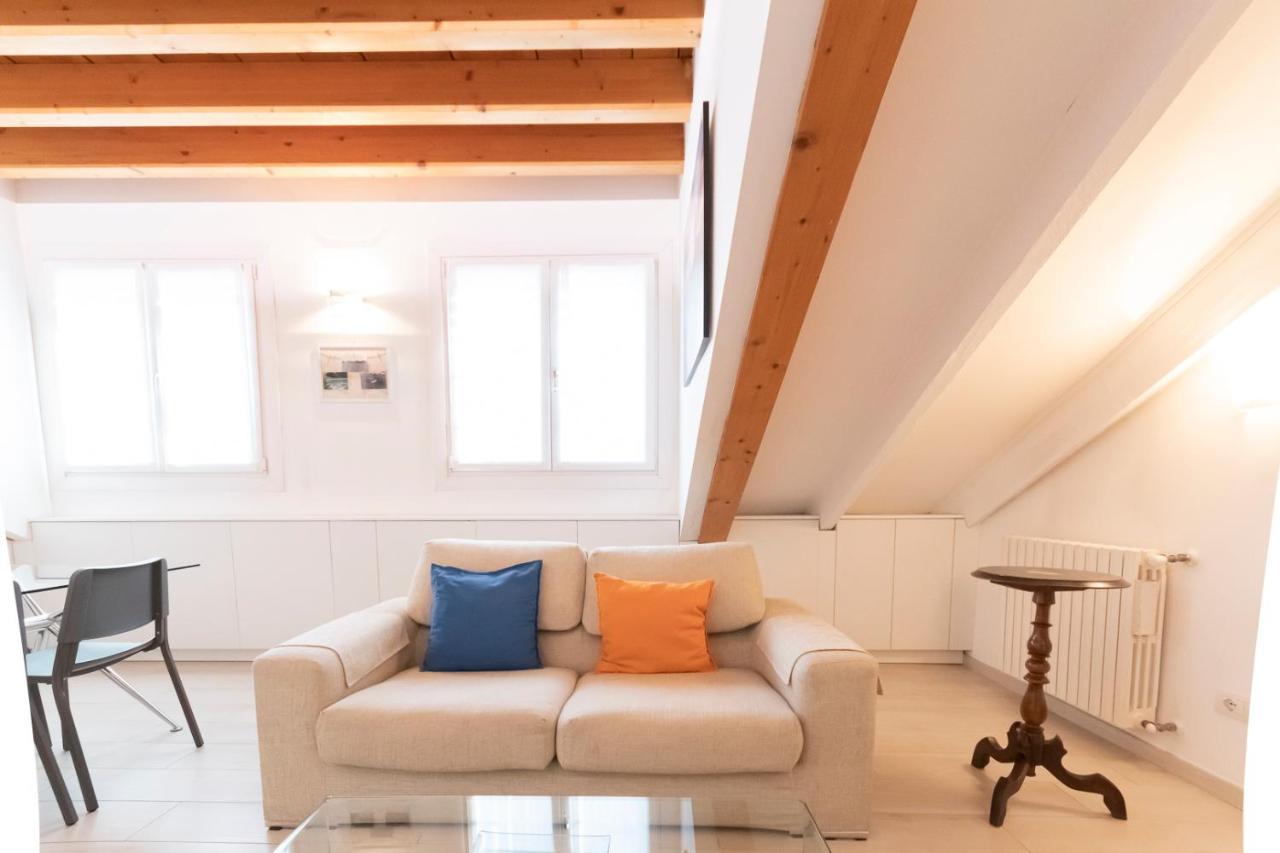 Mansarda Cola Apartment Milan Bagian luar foto