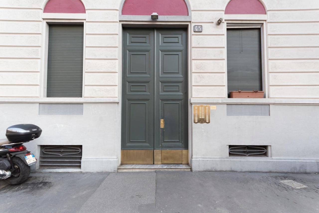 Mansarda Cola Apartment Milan Bagian luar foto