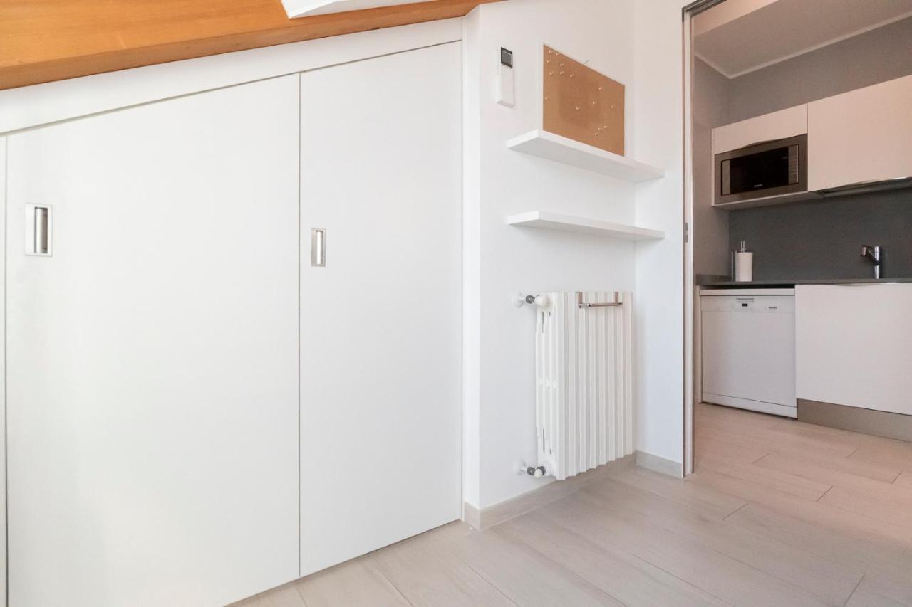 Mansarda Cola Apartment Milan Bagian luar foto