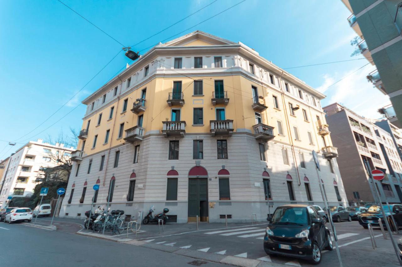 Mansarda Cola Apartment Milan Bagian luar foto